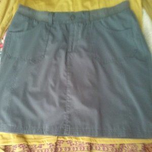 Lee Skort activewear